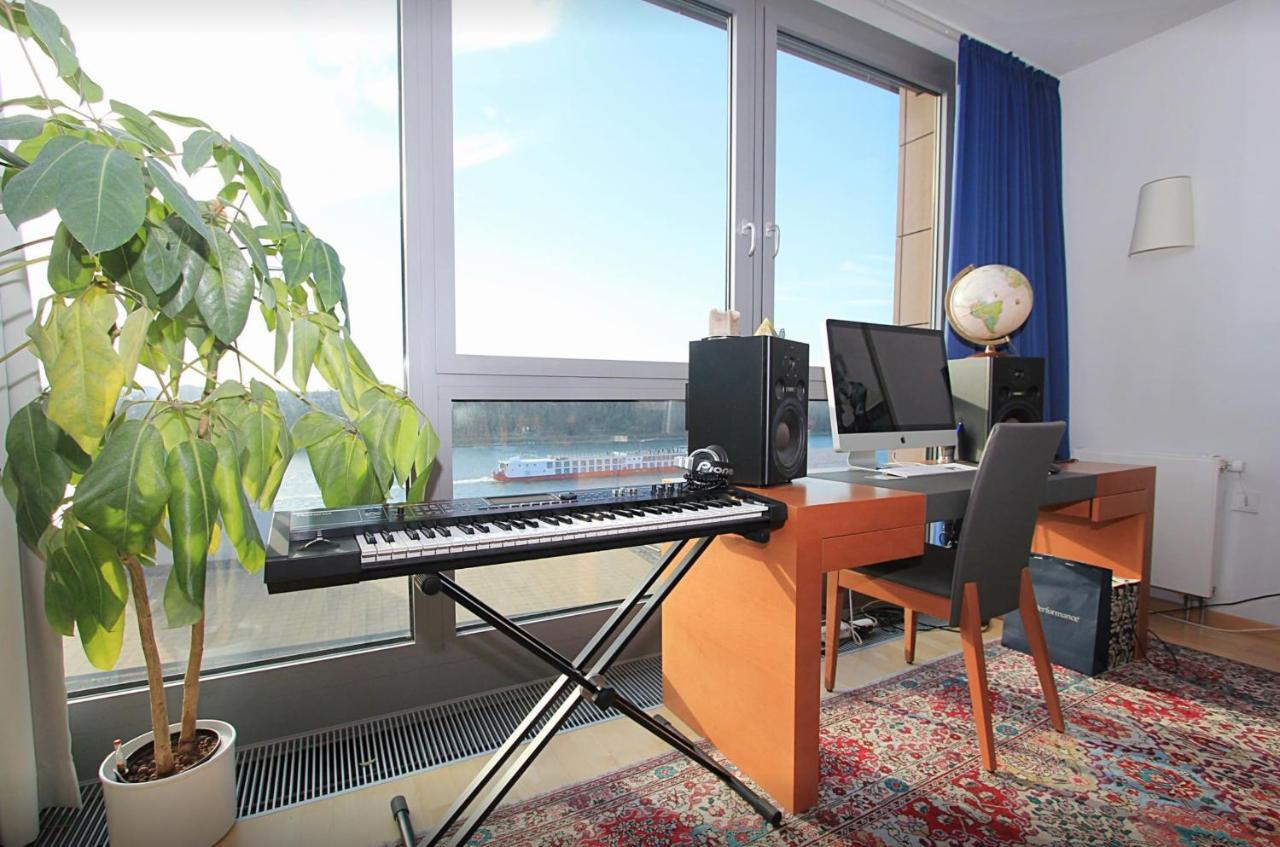Luxury Space At The Best Address In Bratislava Apartment ภายนอก รูปภาพ